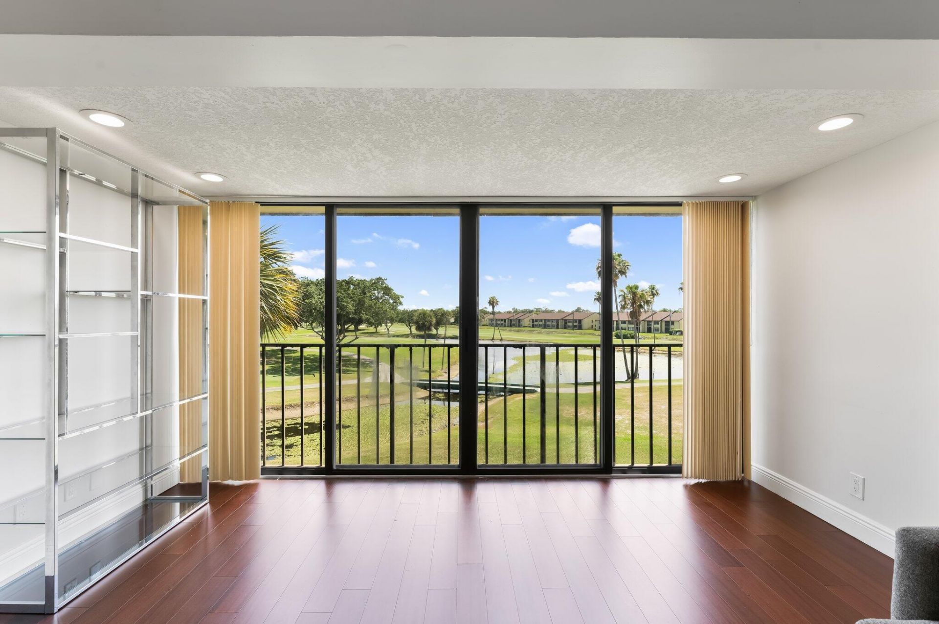 4489 Luxemburg Court, Unit 306, Lake Worth, FL 33467 Photo