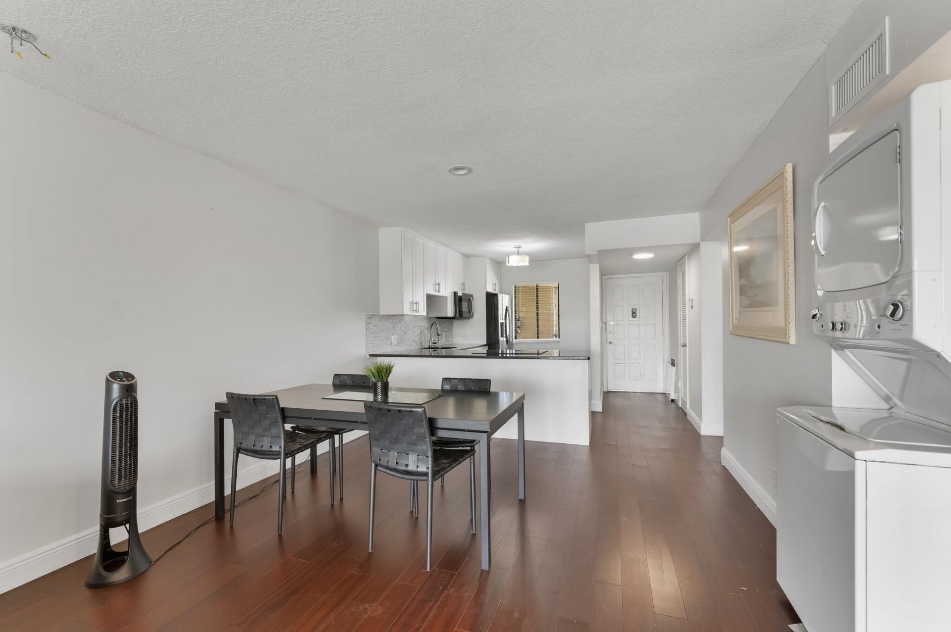 4489 Luxemburg Court, Unit 306, Lake Worth, FL 33467 Photo