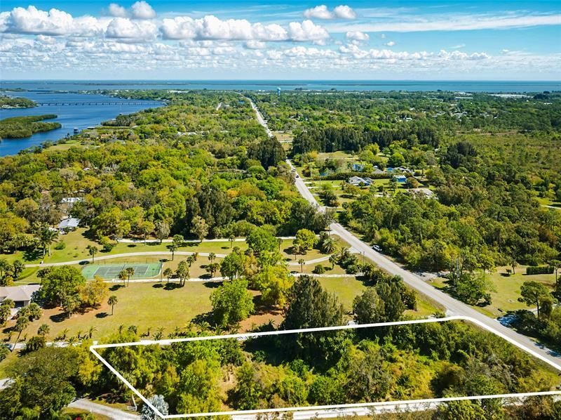 12419 Roseland Road, Sebastian, FL 32958 Photo