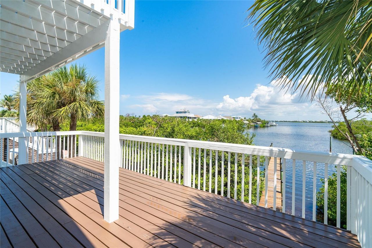 20 N Gulf Boulevard, Placida, FL 33946 Photo