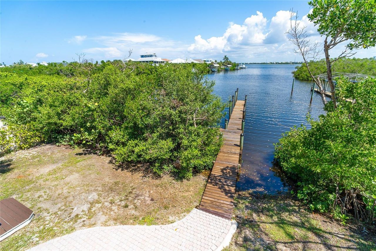20 N Gulf Boulevard, Placida, FL 33946 Photo