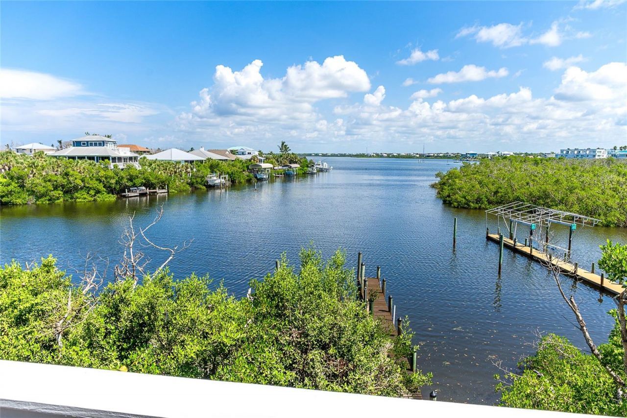 20 N Gulf Boulevard, Placida, FL 33946 Photo