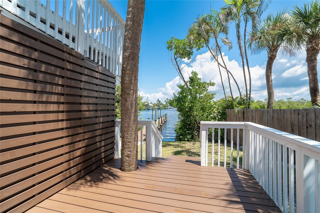 20 N Gulf Boulevard, Placida, FL 33946 Photo