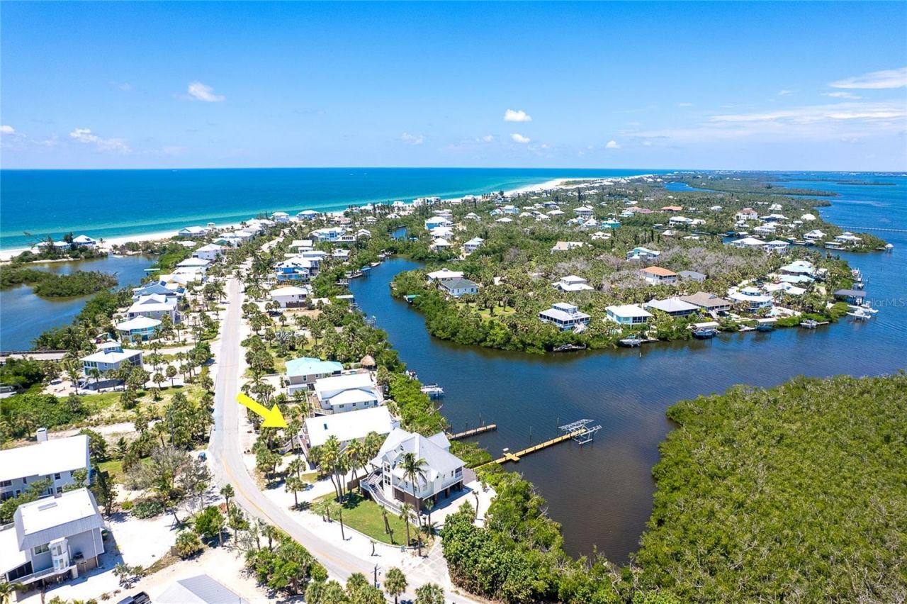 20 N Gulf Boulevard, Placida, FL 33946 Photo