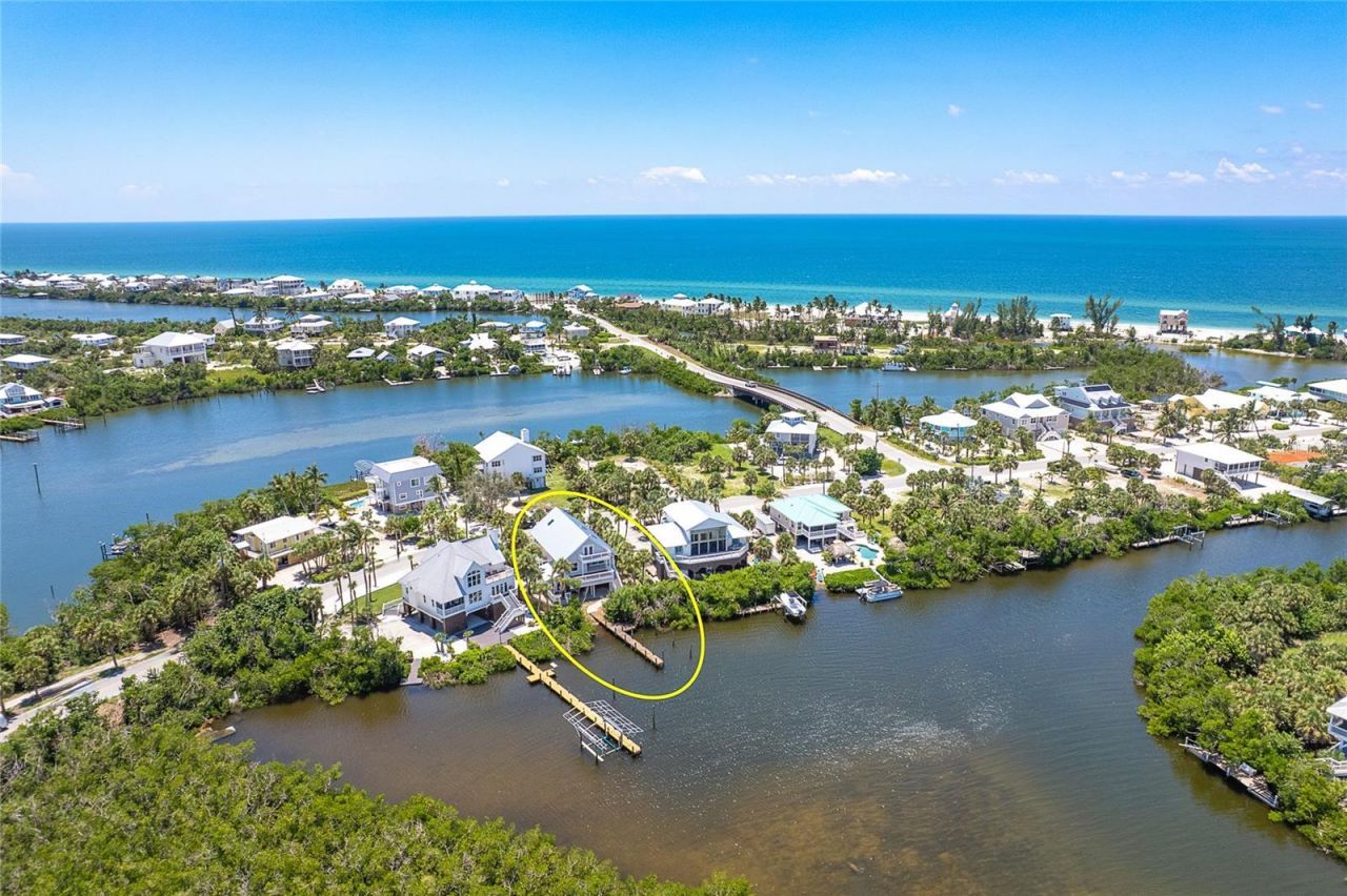 20 N Gulf Boulevard, Placida, FL 33946 Photo