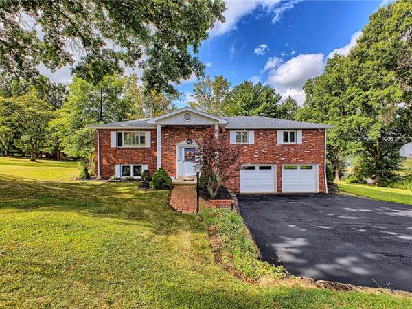 112 Friendship Lane, Greensburg, PA 15601