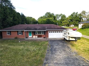 1290 Red Oaks Circle, Springfield, OH 45506