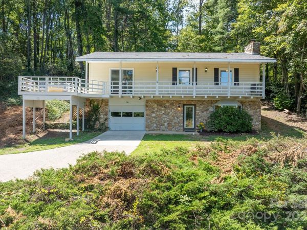 50 Springwood Drive, Asheville, NC 28805