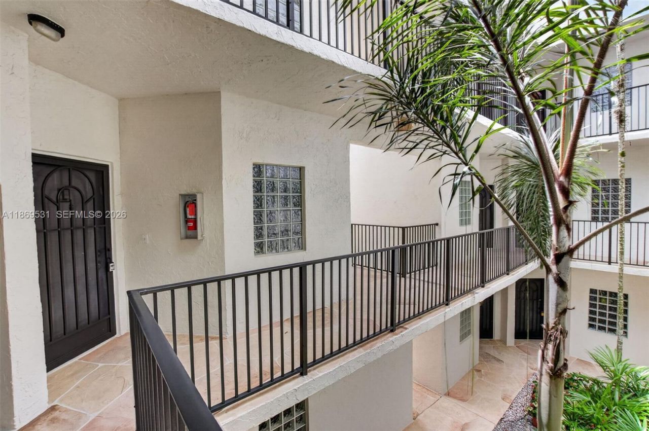 5133 Brisata, Unit L, Boynton Beach, FL 33437 Photo