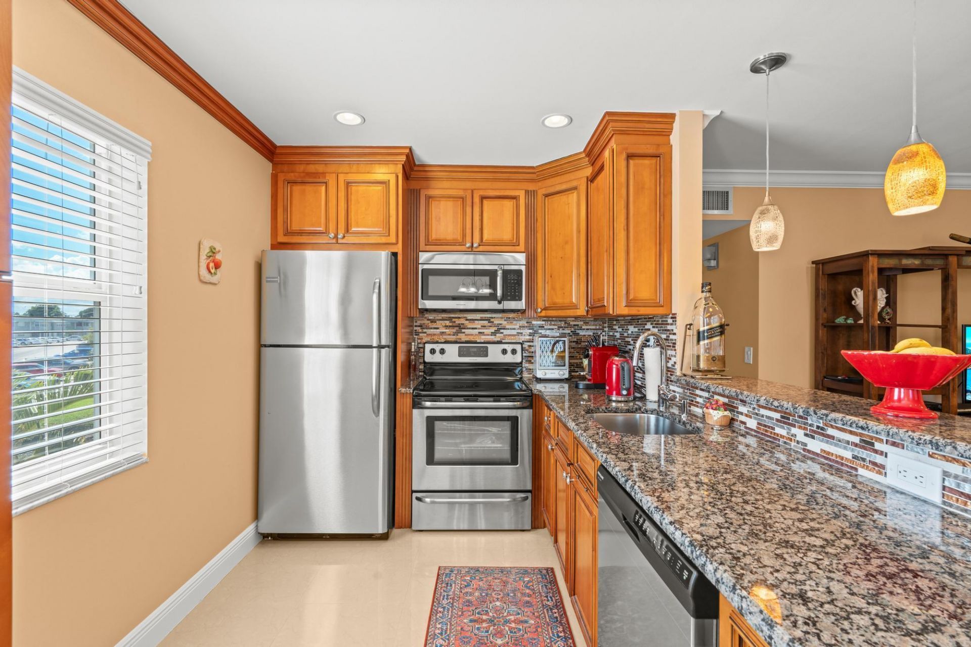 480 Flanders J, Delray Beach, FL 33484 Photo