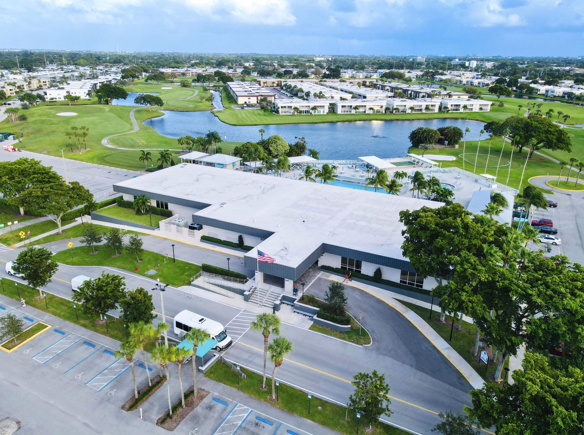 480 Flanders J, Delray Beach, FL 33484 Photo