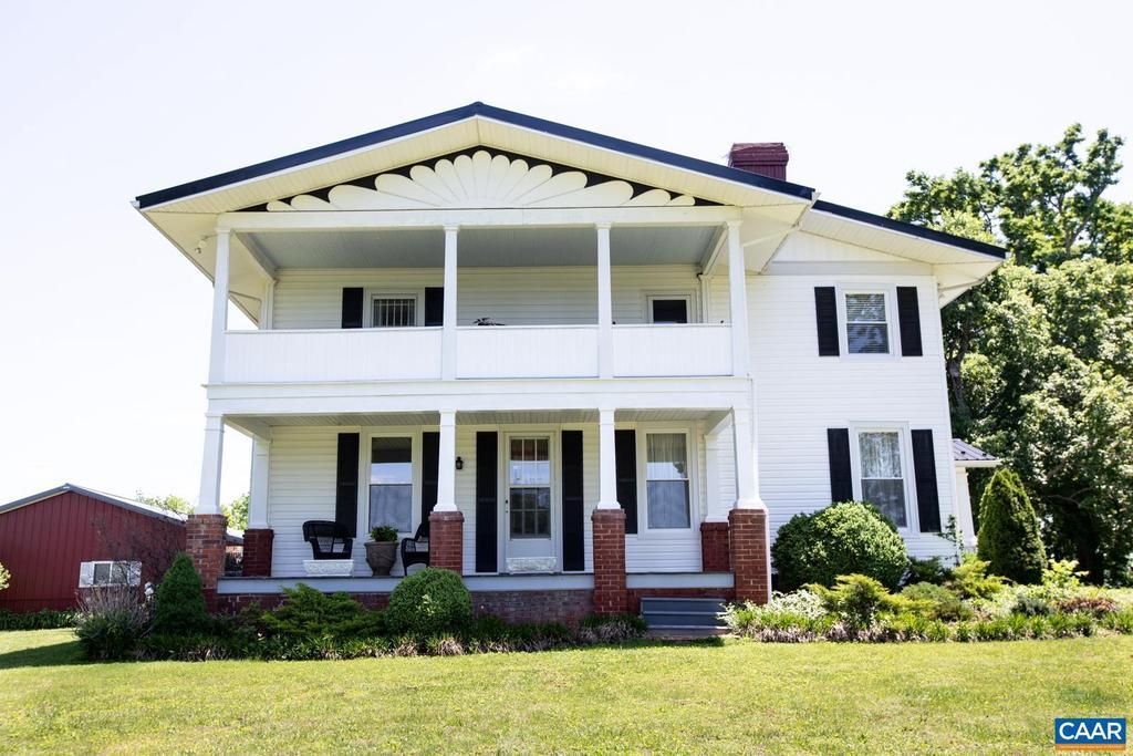 1501 SAXKEY RD, DRAKES BRANCH, VA 23937