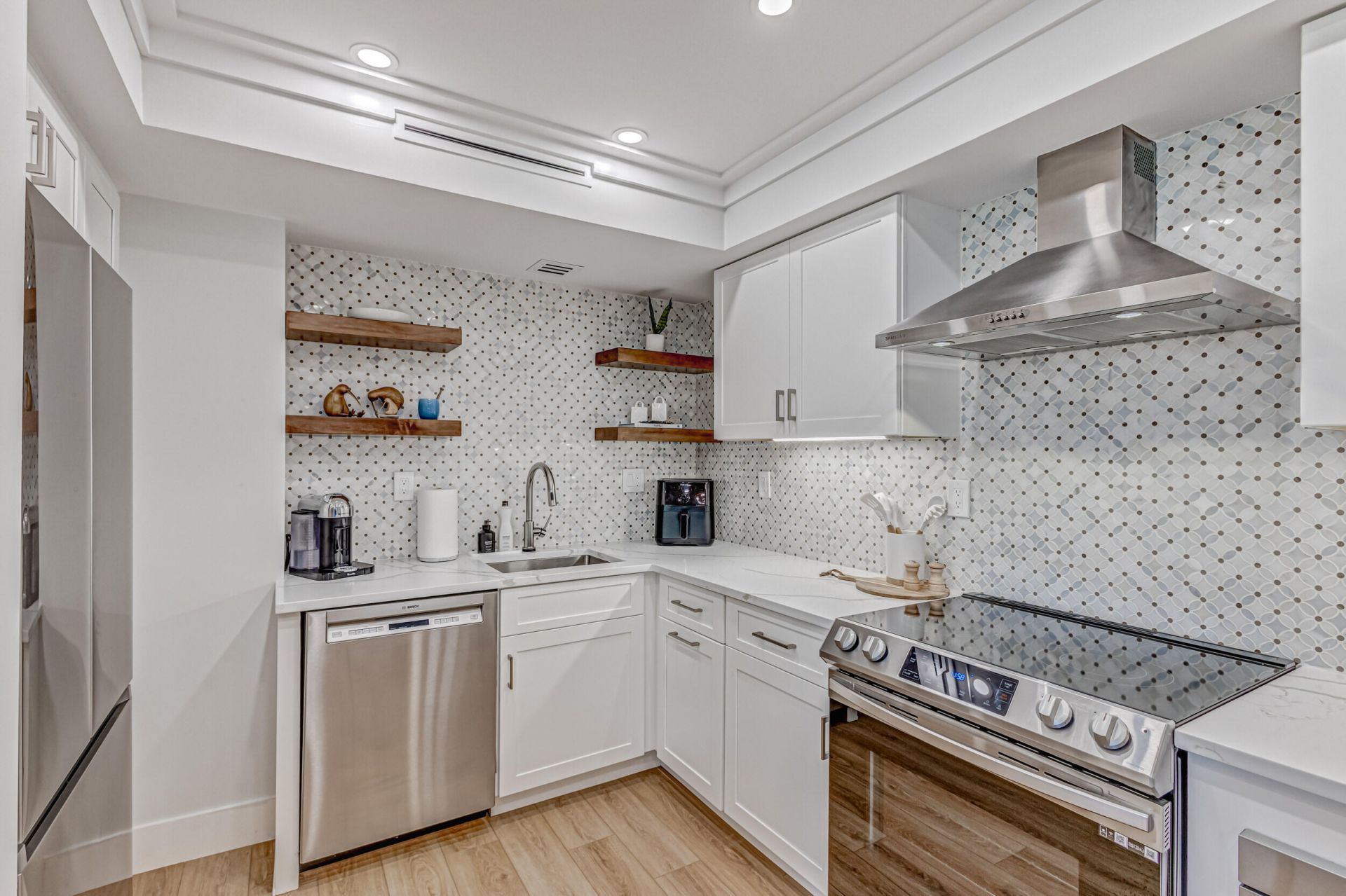 2600 N Flagler Drive, Unit 303, West Palm Beach, FL 33407 Photo