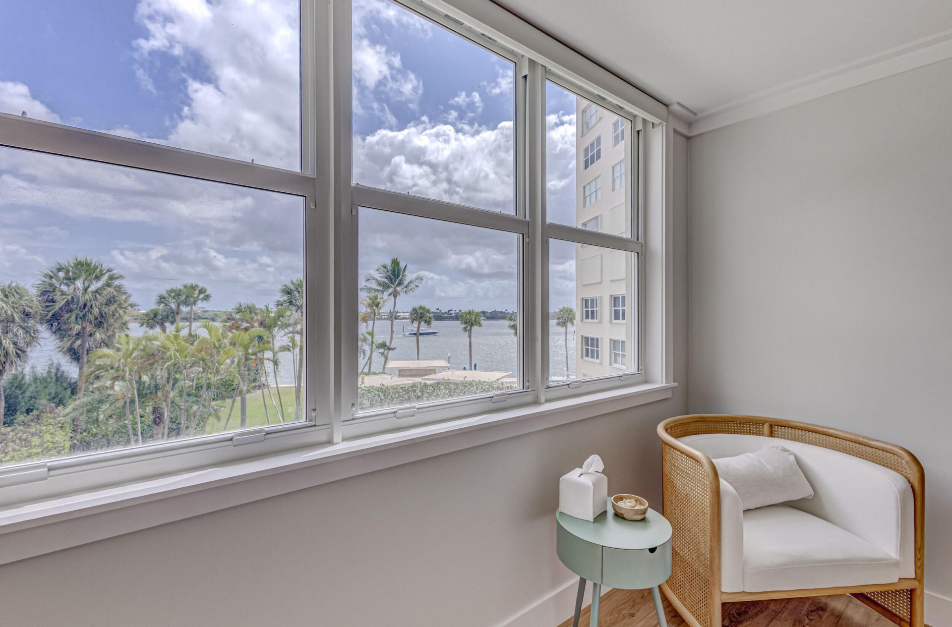 2600 N Flagler Drive, Unit 303, West Palm Beach, FL 33407 Photo