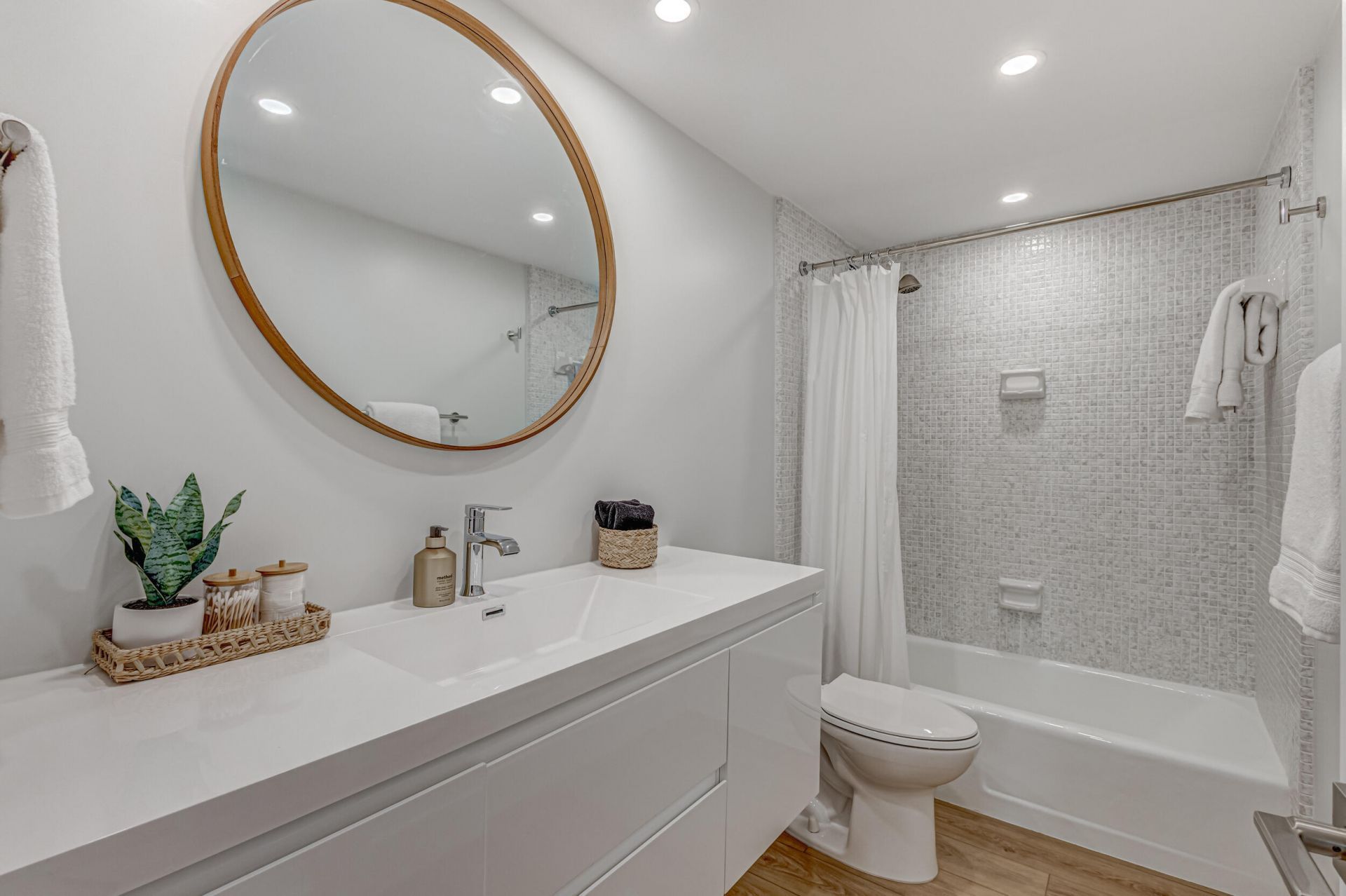 2600 N Flagler Drive, Unit 303, West Palm Beach, FL 33407 Photo