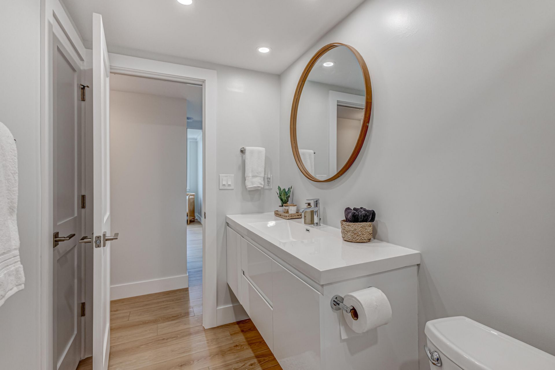 2600 N Flagler Drive, Unit 303, West Palm Beach, FL 33407 Photo