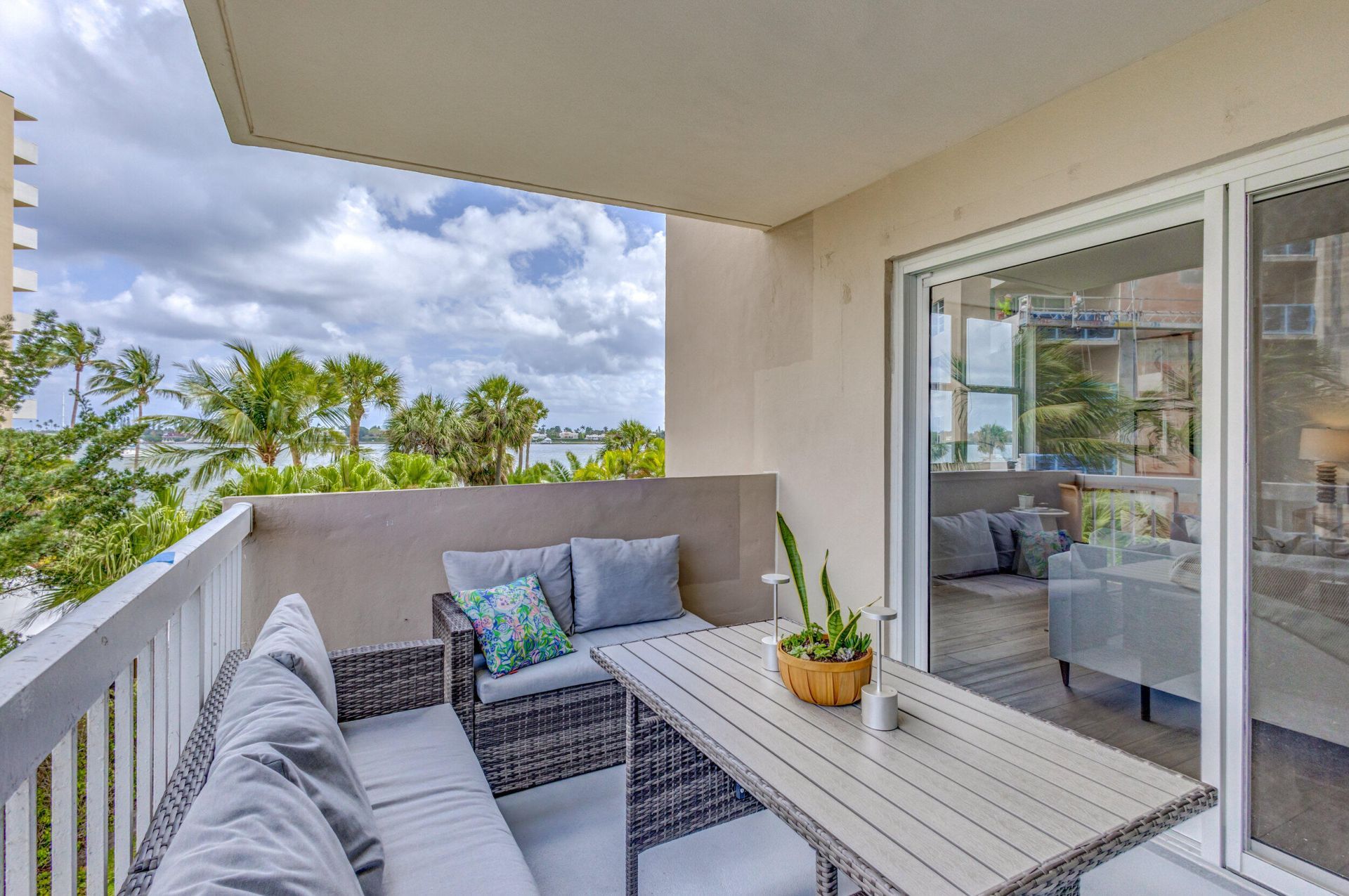 2600 N Flagler Drive, Unit 303, West Palm Beach, FL 33407 Photo