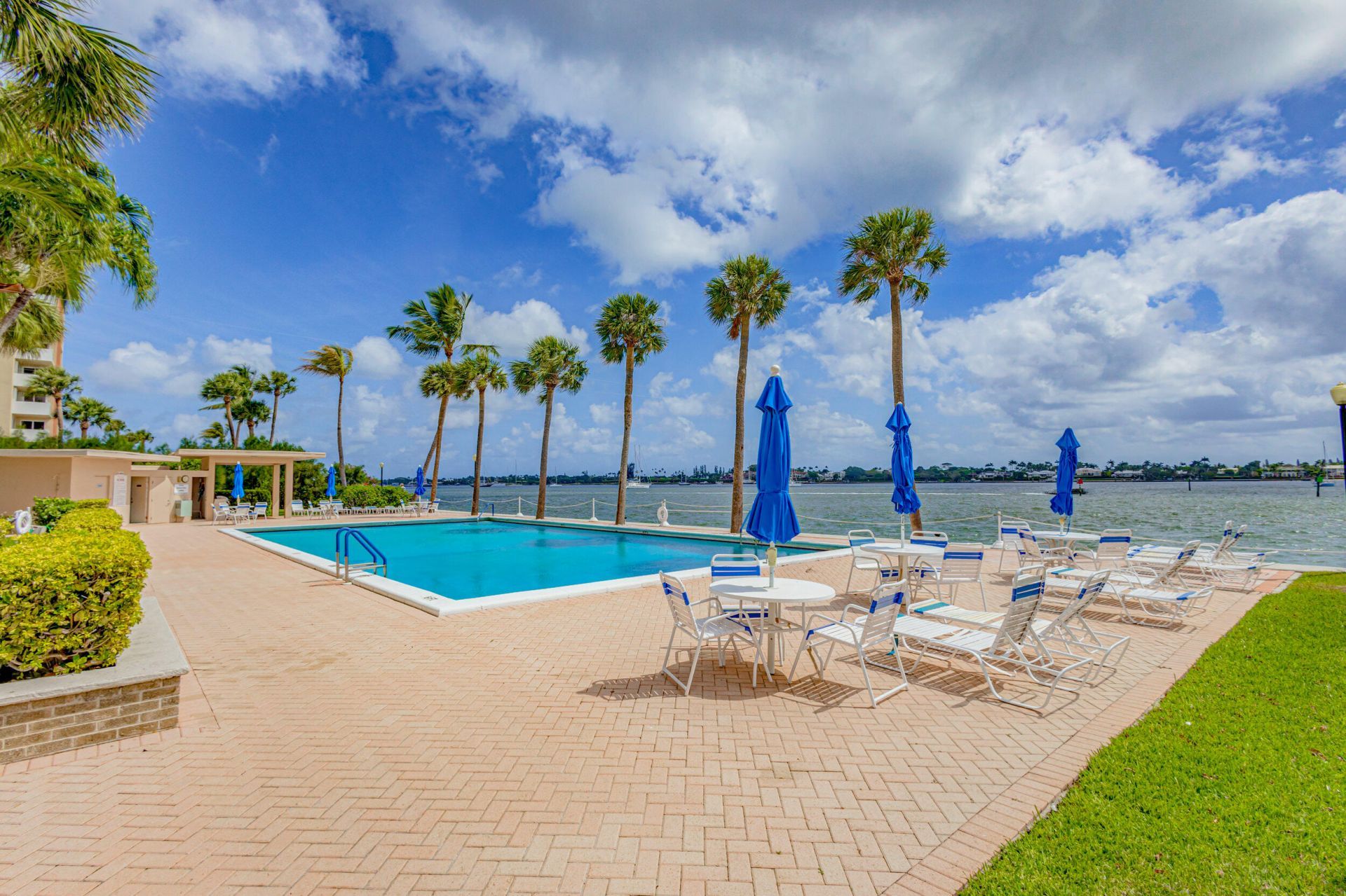 2600 N Flagler Drive, Unit 303, West Palm Beach, FL 33407 Photo