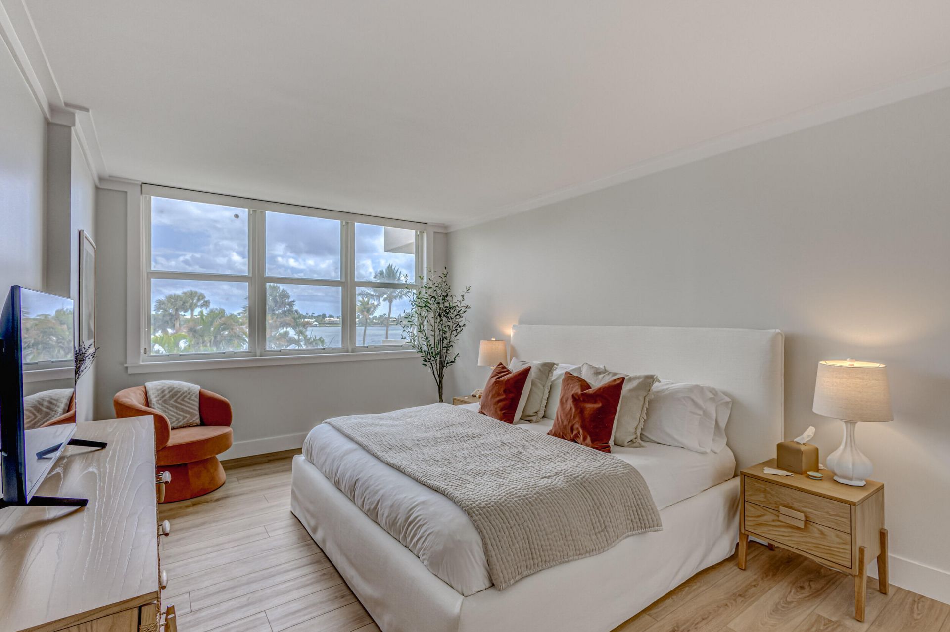 2600 N Flagler Drive, Unit 303, West Palm Beach, FL 33407 Photo