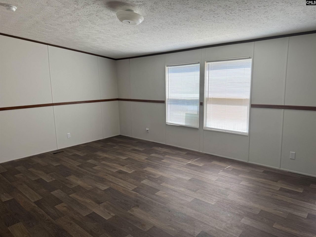 7527 Old Number Six Highway Photo 18