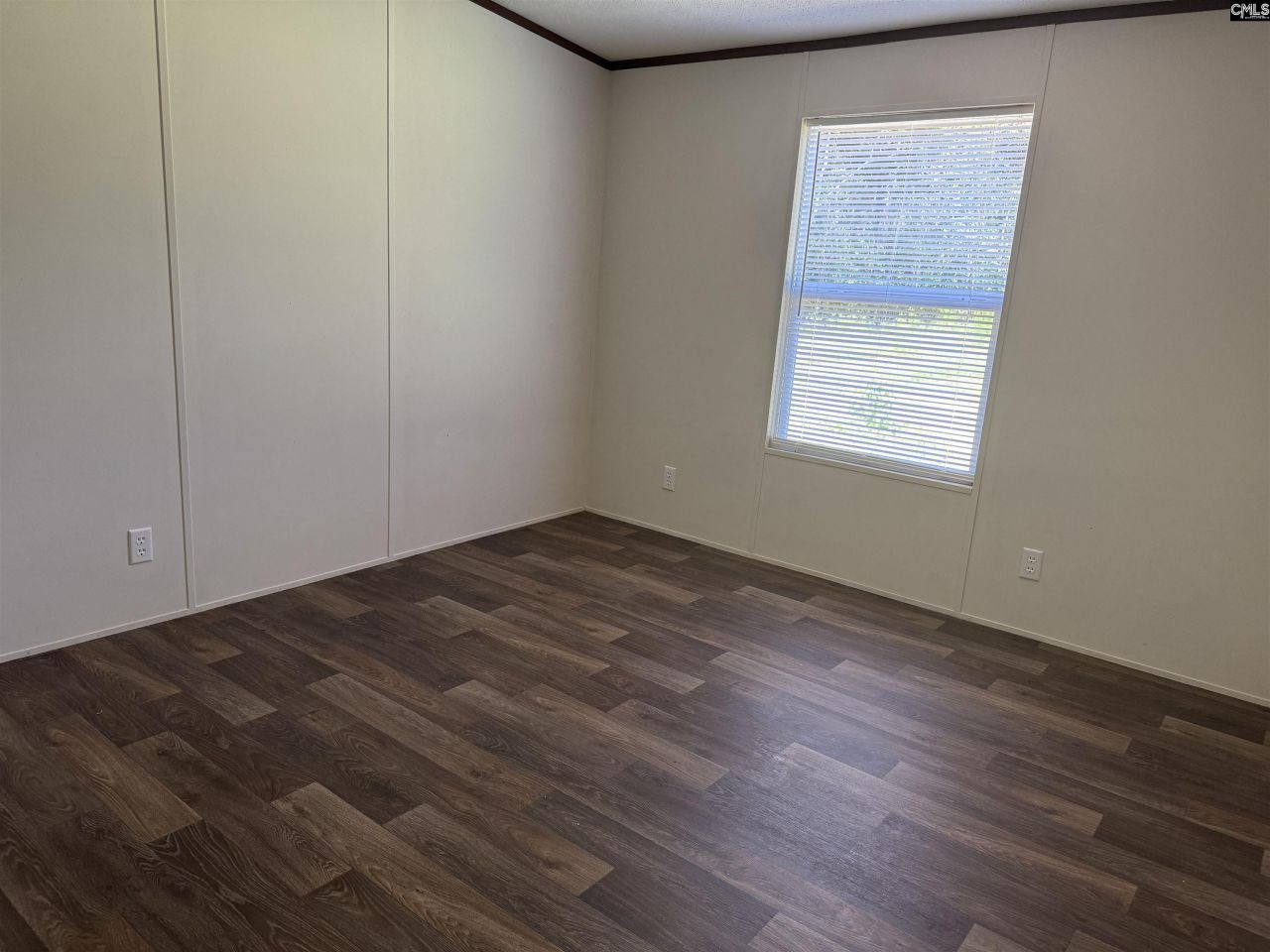 7527 Old Number Six Highway Photo 25