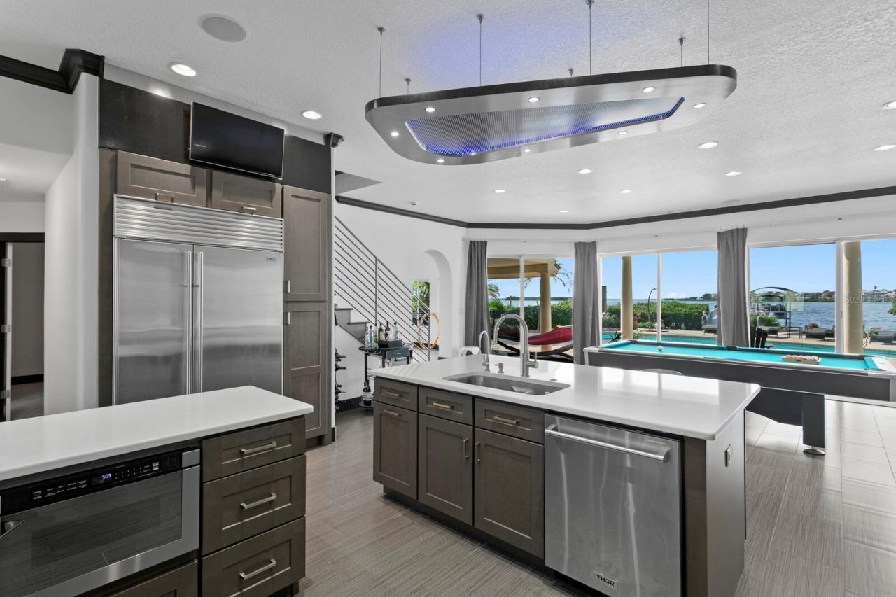 1632 Sea Breeze Drive, Tarpon Springs, FL 34689 Photo