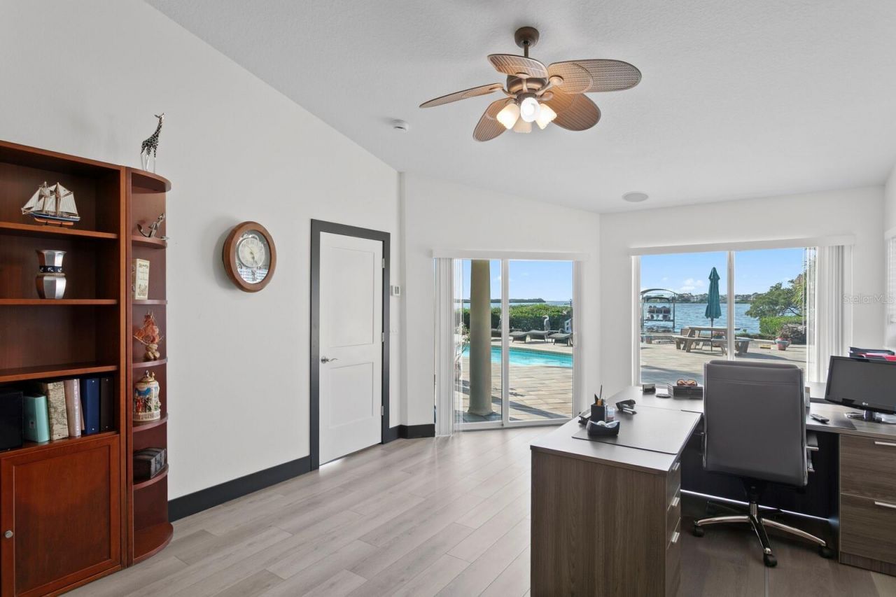 1632 Sea Breeze Drive, Tarpon Springs, FL 34689 Photo