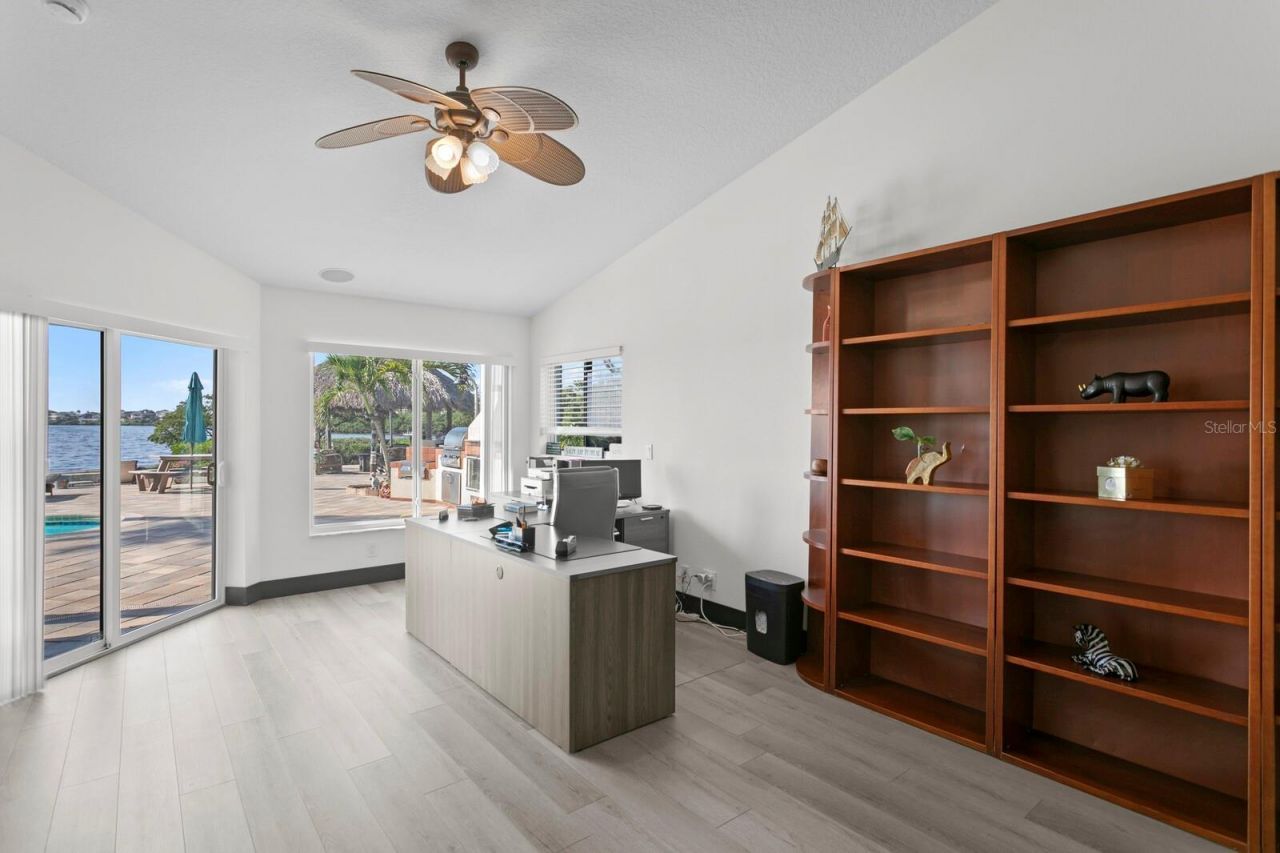 1632 Sea Breeze Drive, Tarpon Springs, FL 34689 Photo