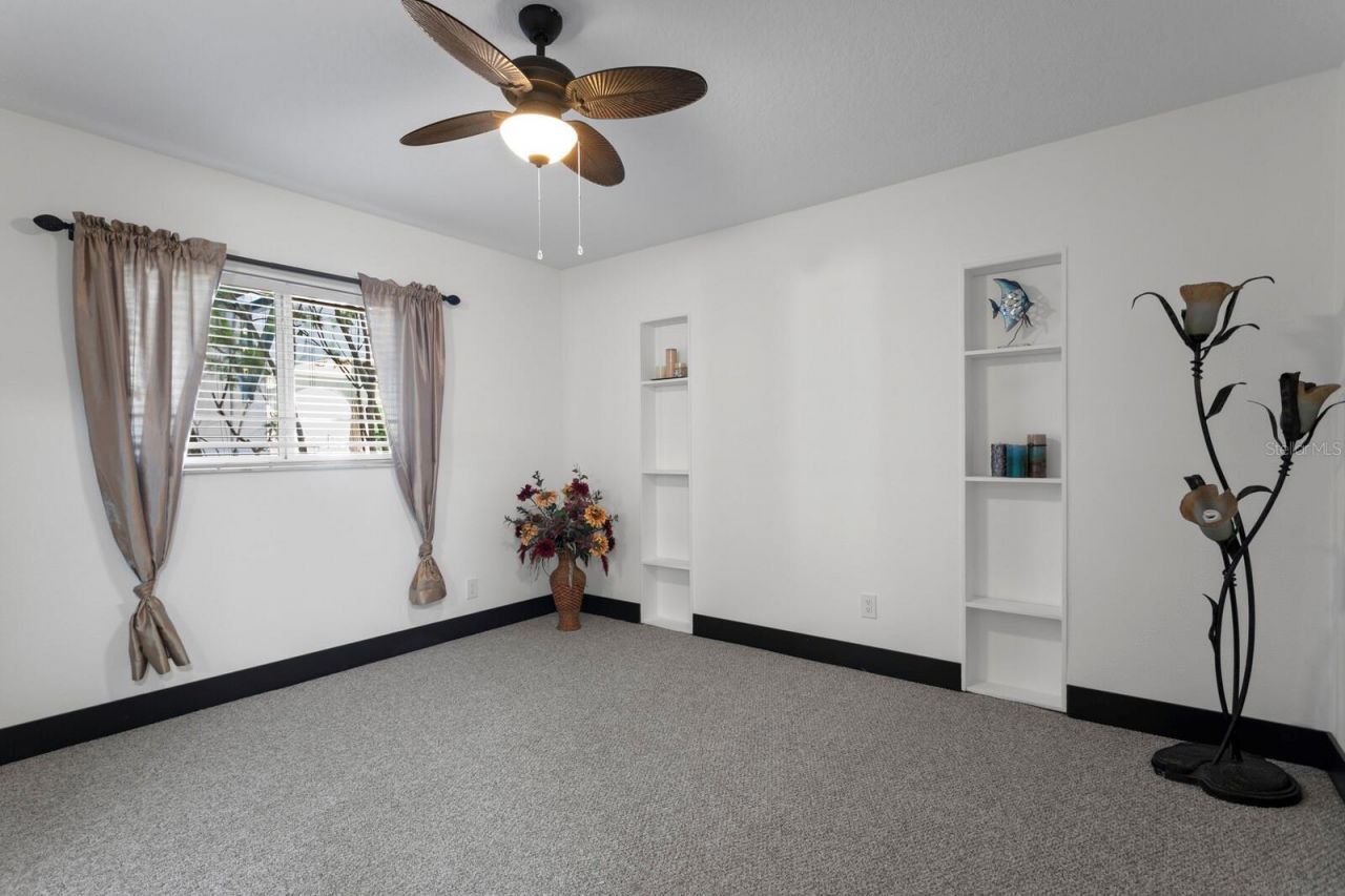 1632 Sea Breeze Drive, Tarpon Springs, FL 34689 Photo