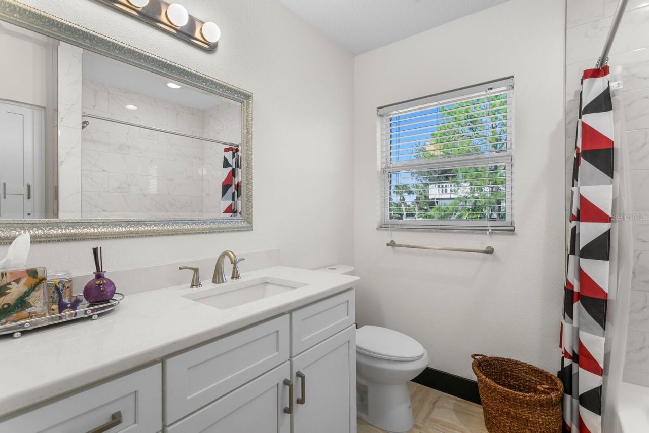 1632 Sea Breeze Drive, Tarpon Springs, FL 34689 Photo