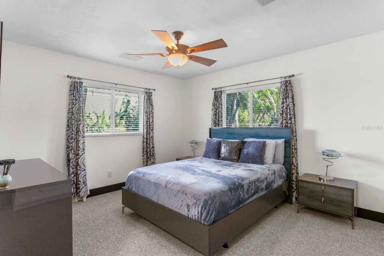 1632 Sea Breeze Drive, Tarpon Springs, FL 34689 Photo