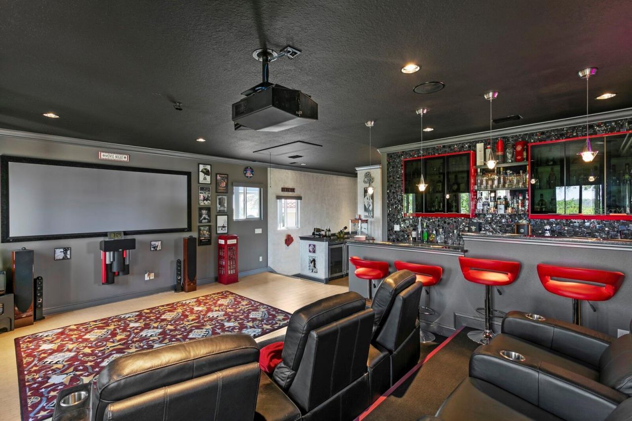 1632 Sea Breeze Drive, Tarpon Springs, FL 34689 Photo