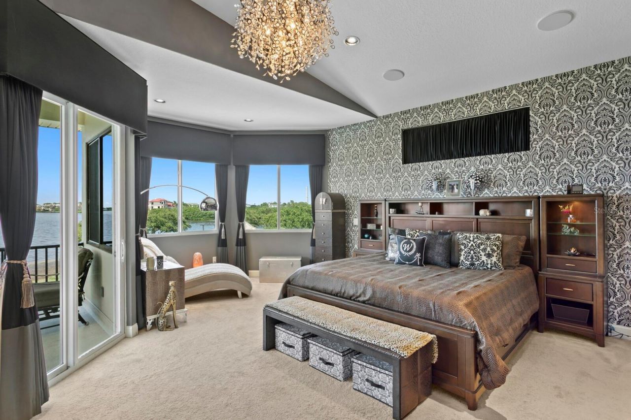 1632 Sea Breeze Drive, Tarpon Springs, FL 34689 Photo