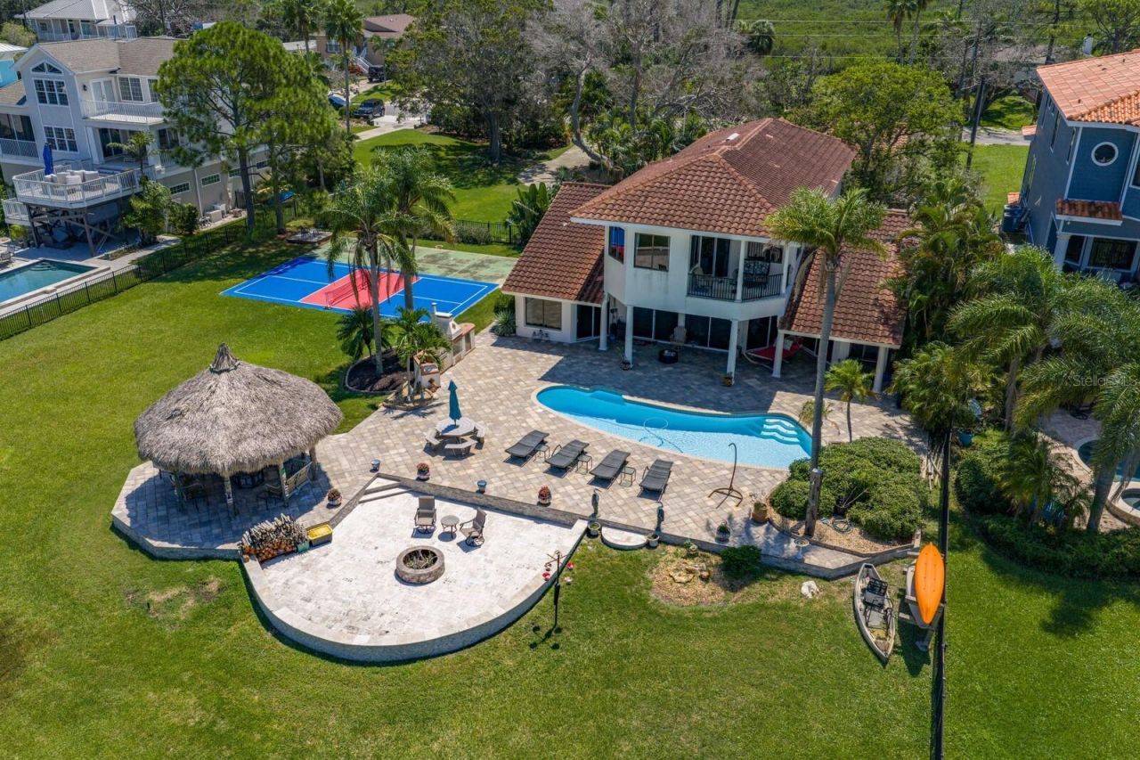1632 Sea Breeze Drive, Tarpon Springs, FL 34689 Photo