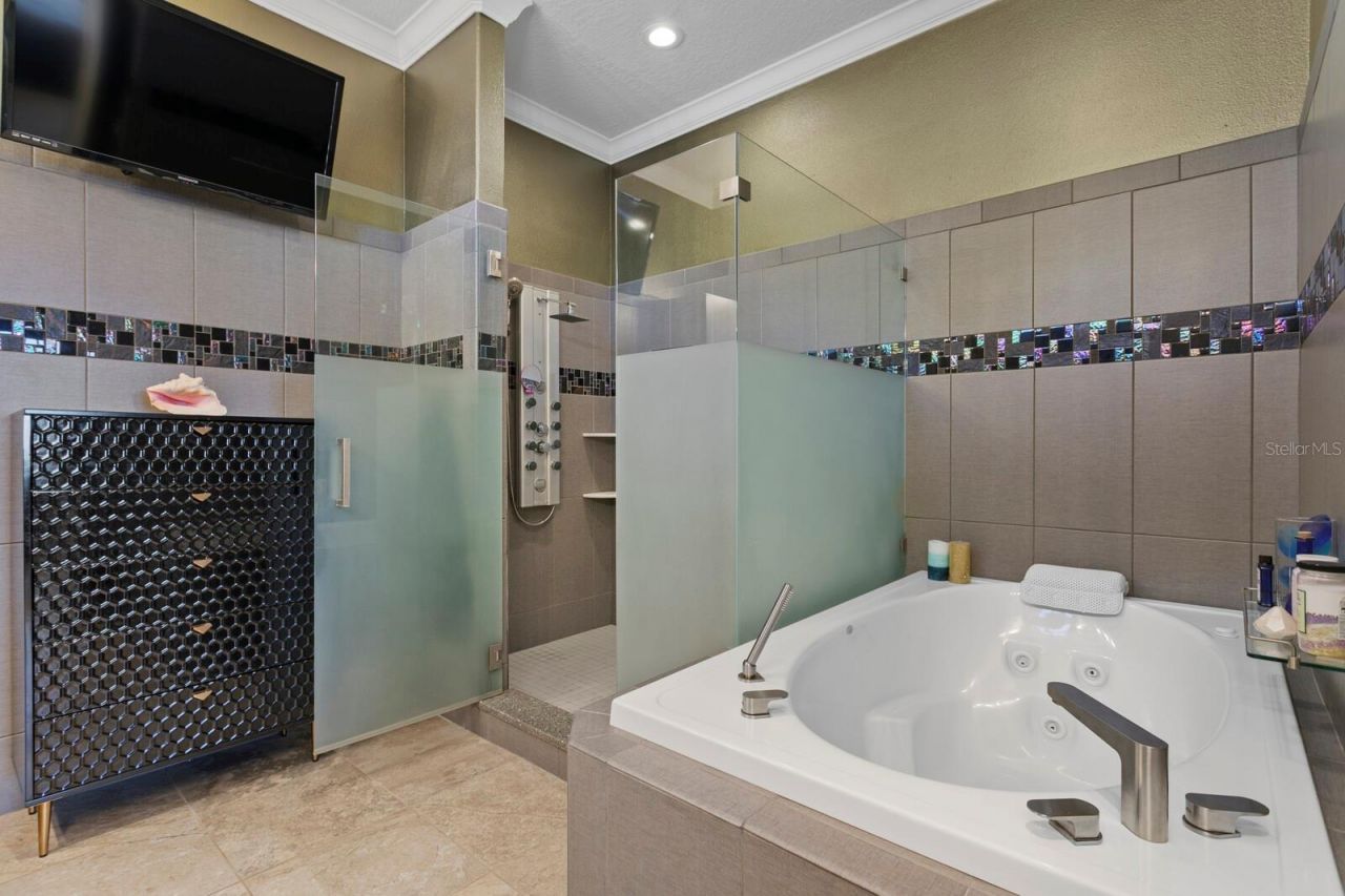 1632 Sea Breeze Drive, Tarpon Springs, FL 34689 Photo