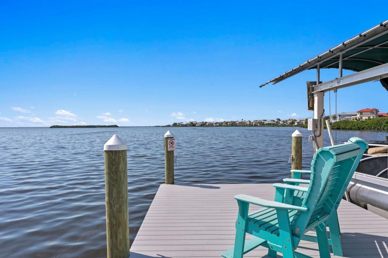 1632 Sea Breeze Drive, Tarpon Springs, FL 34689 Photo