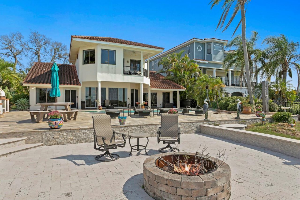 1632 Sea Breeze Drive, Tarpon Springs, FL 34689 Photo