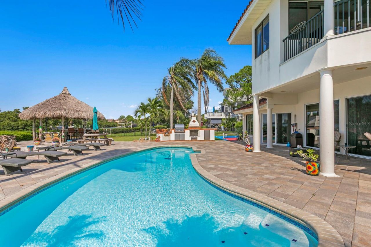 1632 Sea Breeze Drive, Tarpon Springs, FL 34689 Photo