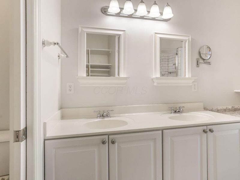 319 W 2nd Avenue, Columbus, OH 43201 Photo 20