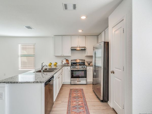 362 Ambush Rdg, San Antonio, TX 78220