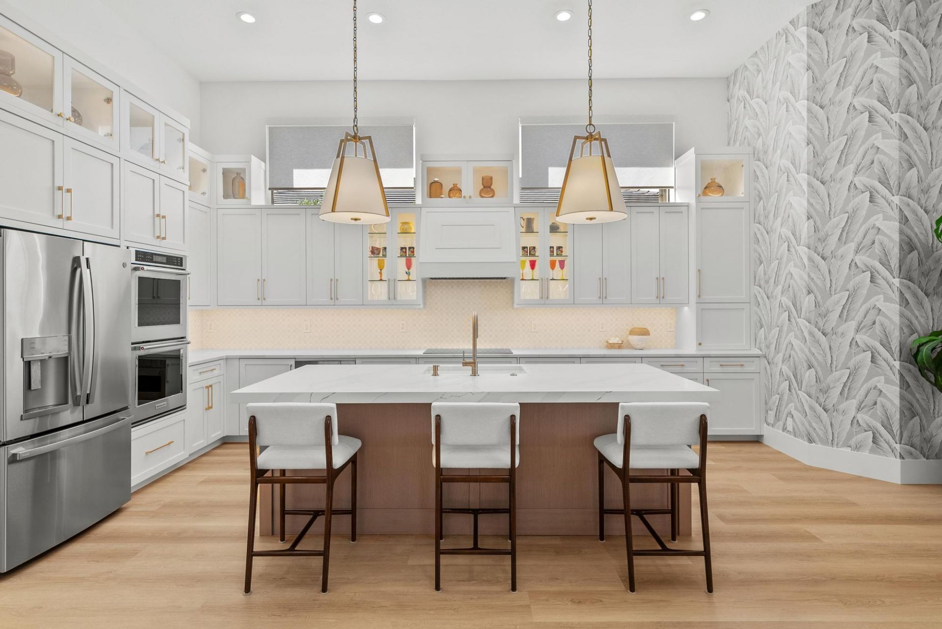 9004 Lakes Boulevard, West Palm Beach, FL 33412 Photo