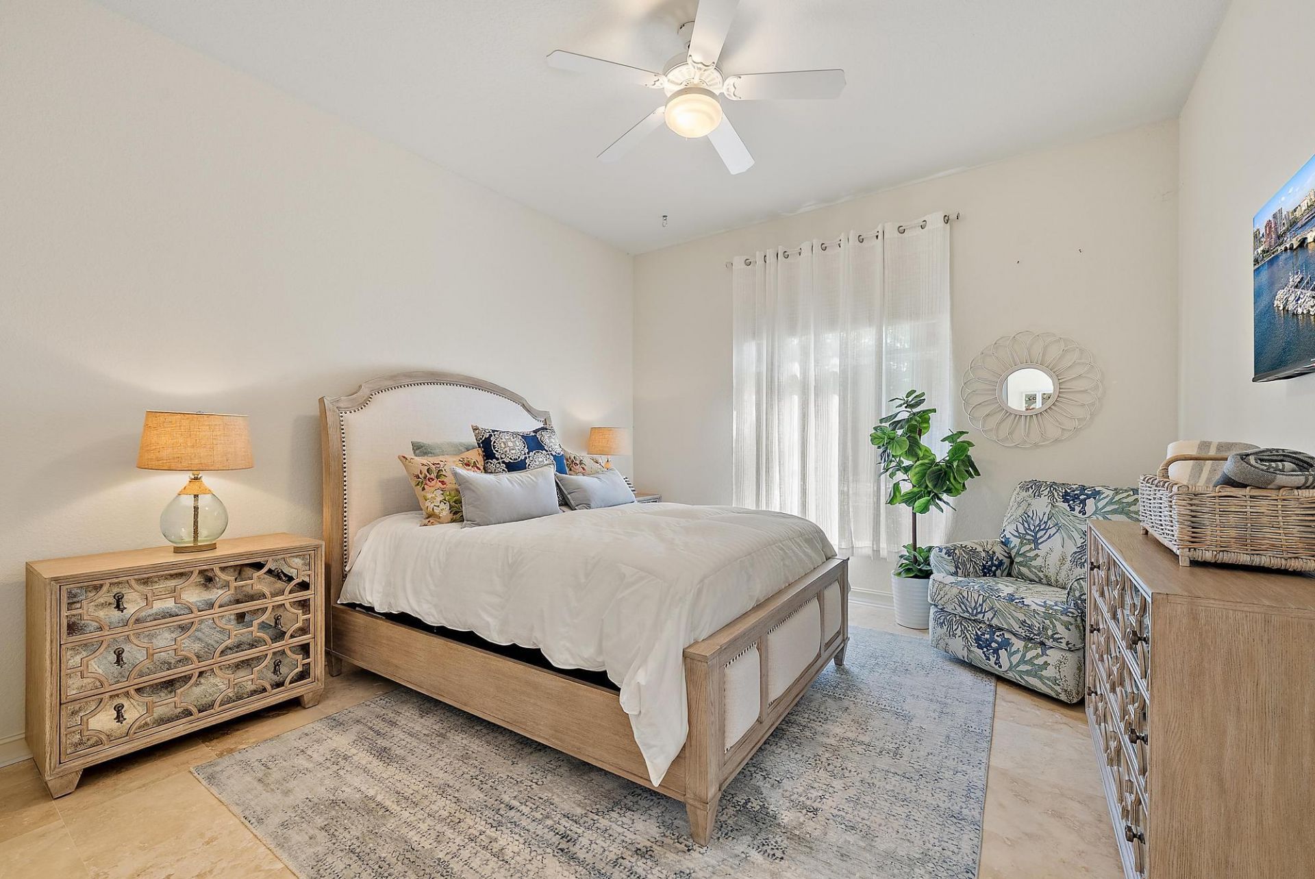 9004 Lakes Boulevard, West Palm Beach, FL 33412 Photo