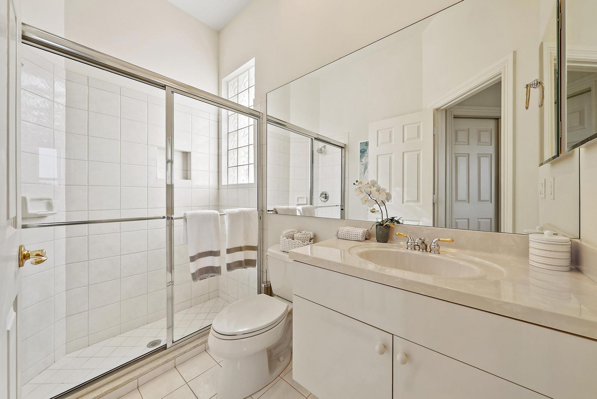 9004 Lakes Boulevard, West Palm Beach, FL 33412 Photo