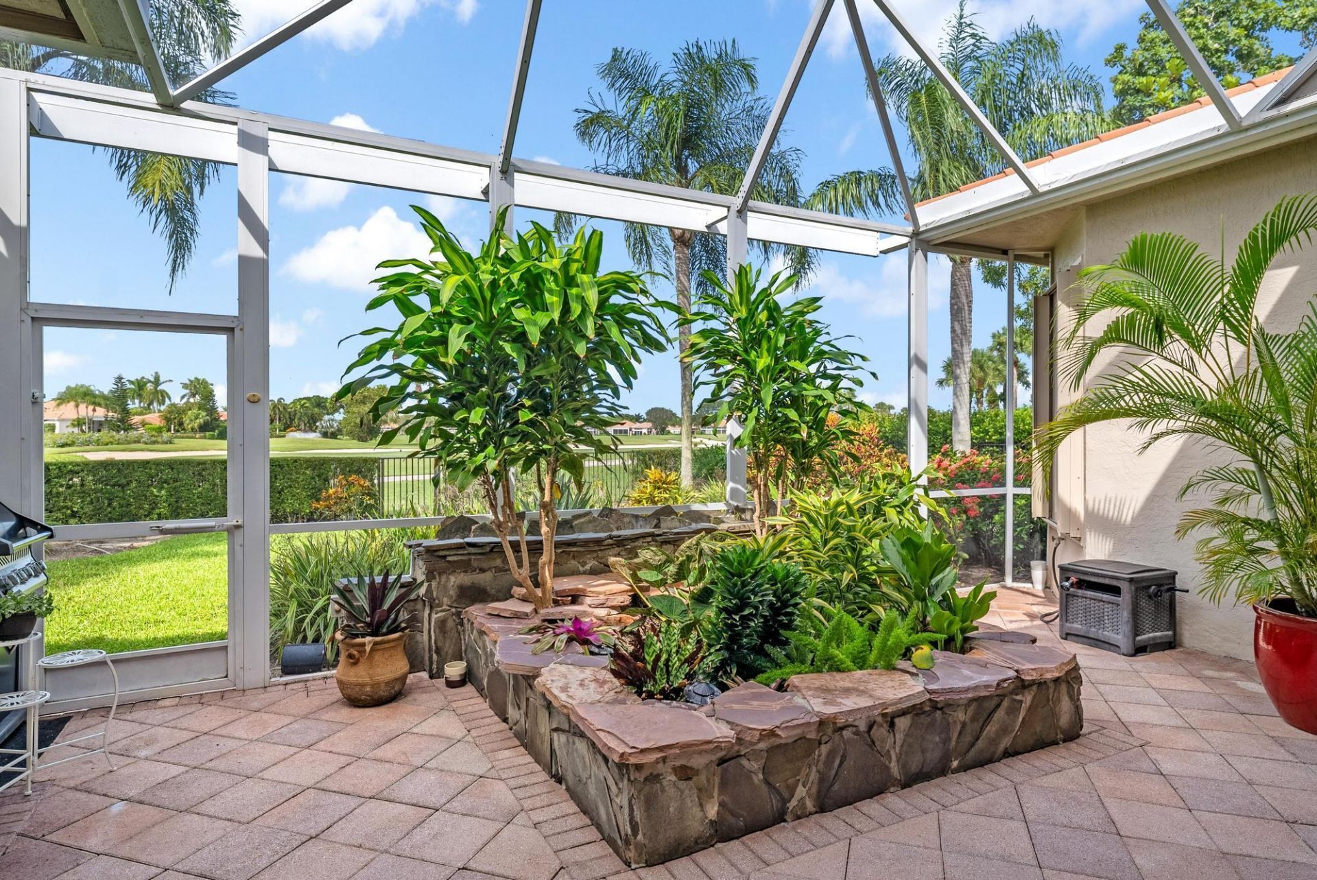 9004 Lakes Boulevard, West Palm Beach, FL 33412 Photo