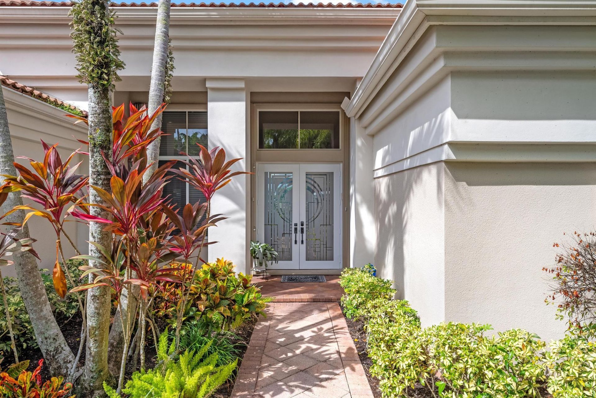 9004 Lakes Boulevard, West Palm Beach, FL 33412 Photo