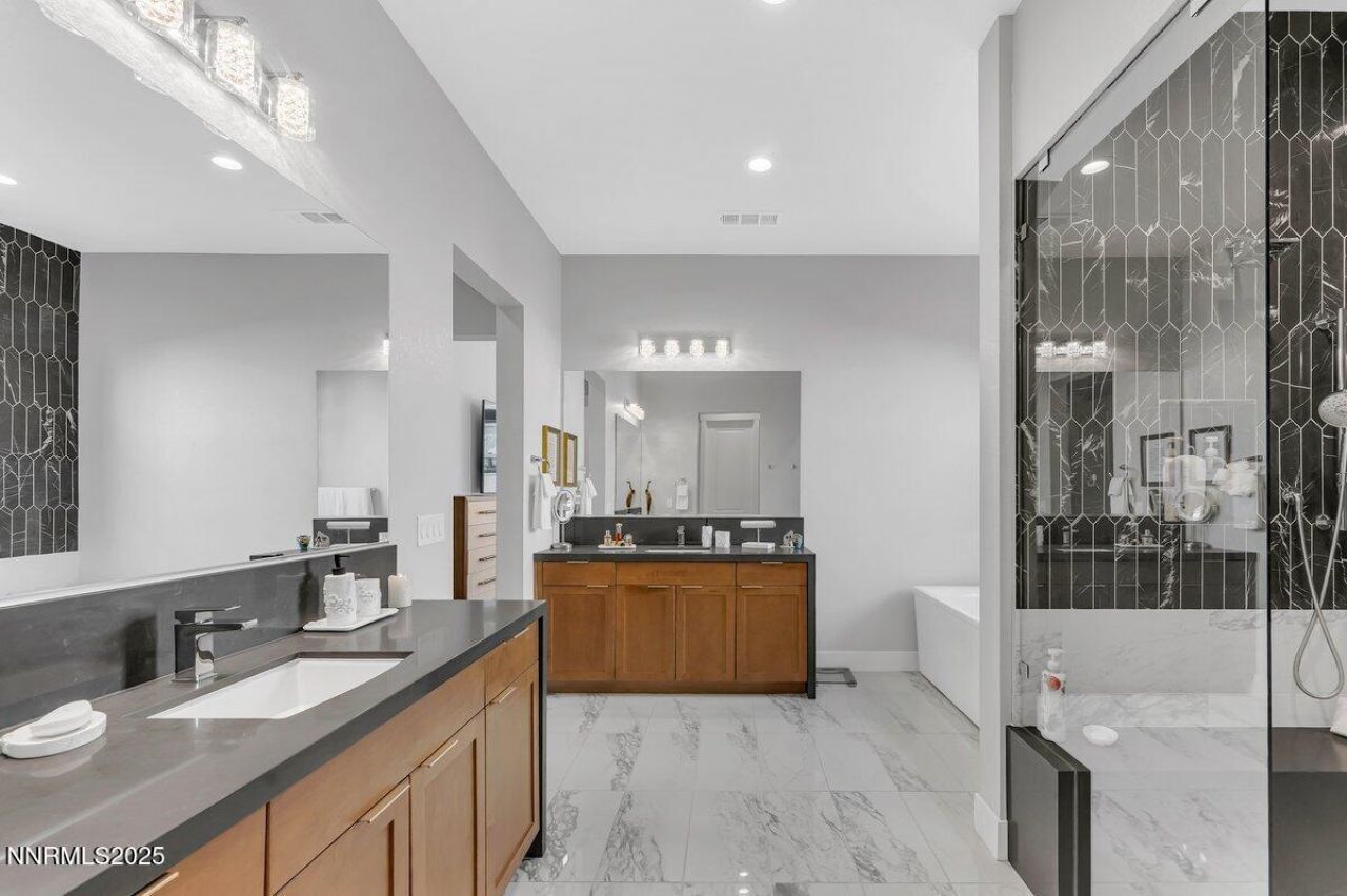 6119 S Pleasant Oak Trail, Reno, NV 89511 Photo