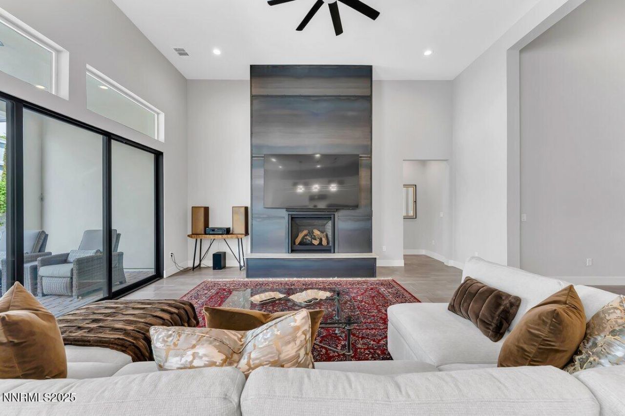 6119 S Pleasant Oak Trail, Reno, NV 89511 Photo