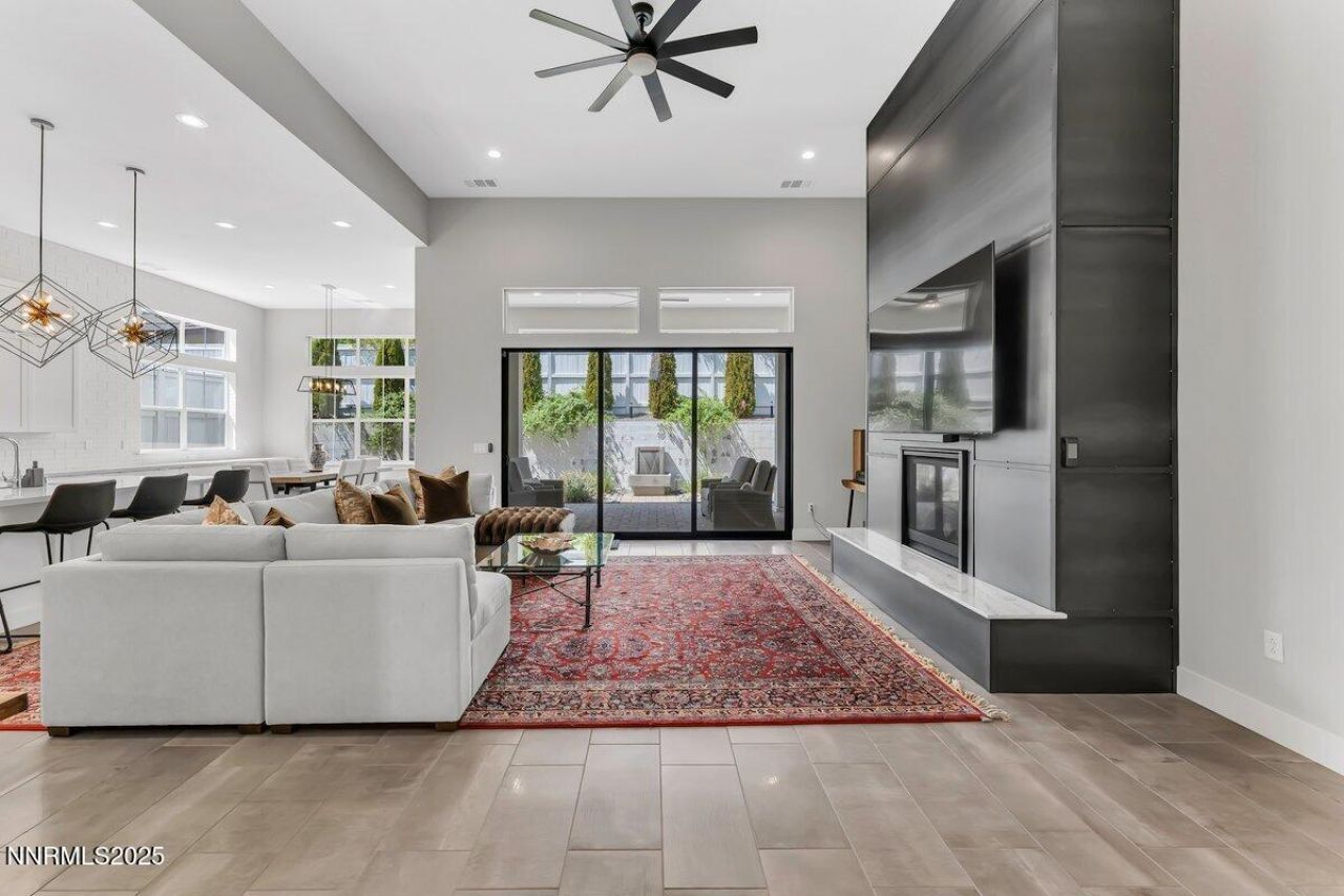 6119 S Pleasant Oak Trail, Reno, NV 89511 Photo