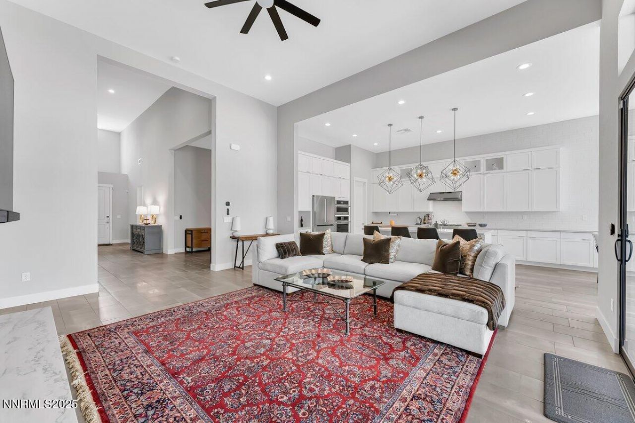 6119 S Pleasant Oak Trail, Reno, NV 89511 Photo