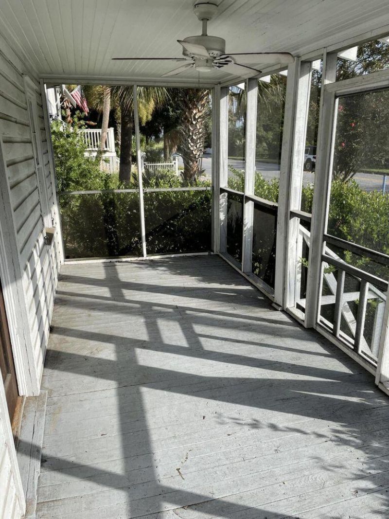 409 Station 22 1/2 Street Photo 19